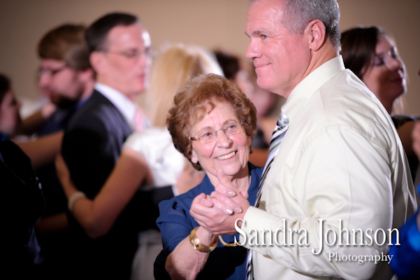 Best Hilton Orlando wedding photographer - Sandra Johnson (SJFoto.com)